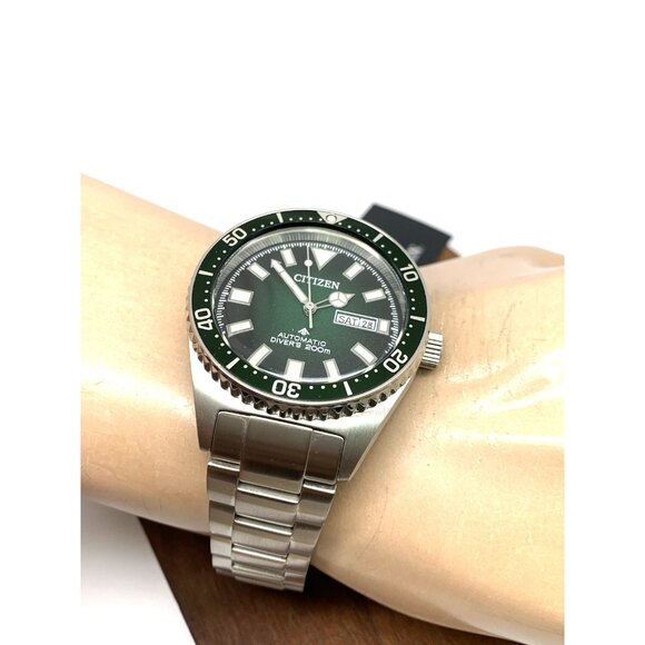 Citizen Men's Watch NY0121-50X Promaster Automatic Diver Green Dial Steel 41mm - Picture 6 of 15